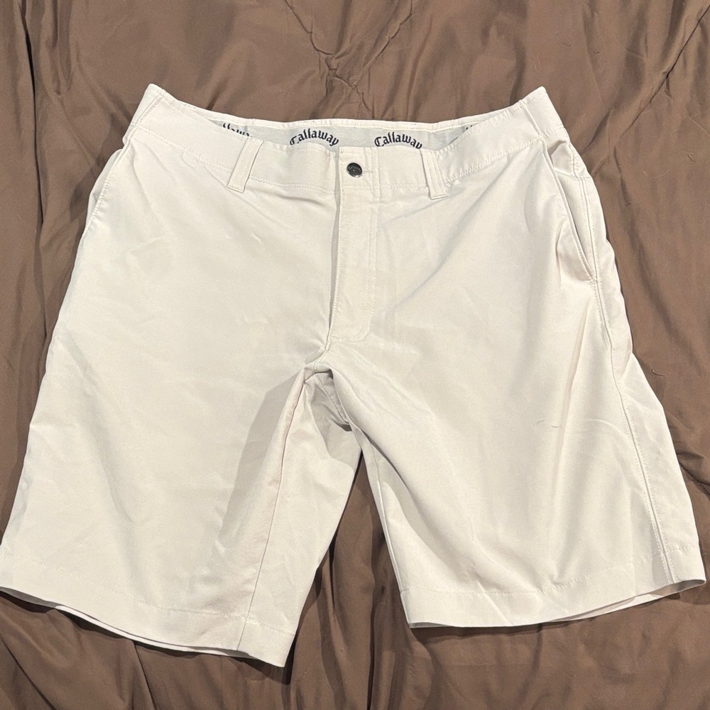 Callaway Men's Tan Flat Front Shorts